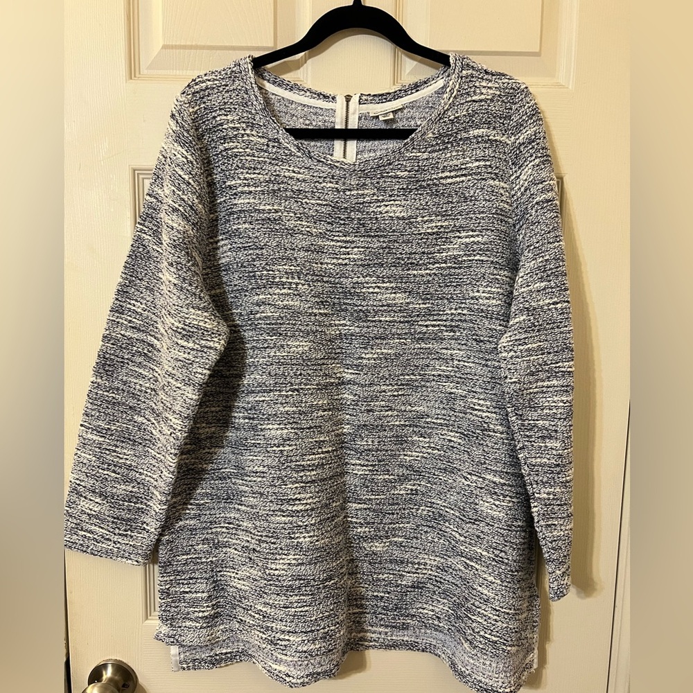 Croft & Barrow Navy and Cream Sweater